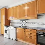 Cosy 1bdr Flat With Pool In By Lovelystay 아파트 포티마오