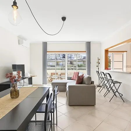 شقة Cosy 1bdr Flat With Pool In By Lovelystay *