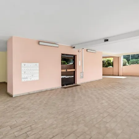 شقة Cosy 1bdr Flat With Pool In By Lovelystay